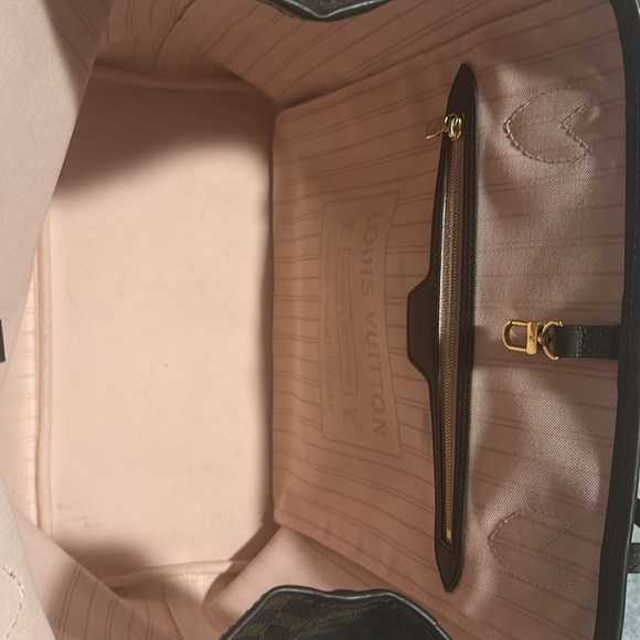 Louis Vuitton Neverfull  SOLD!!! - Picture 9 of 12